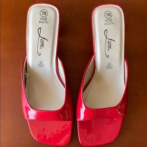 Fioni red open toe short heels